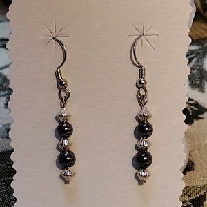 🖐 Hematite & Silver Bead Wire Earrings